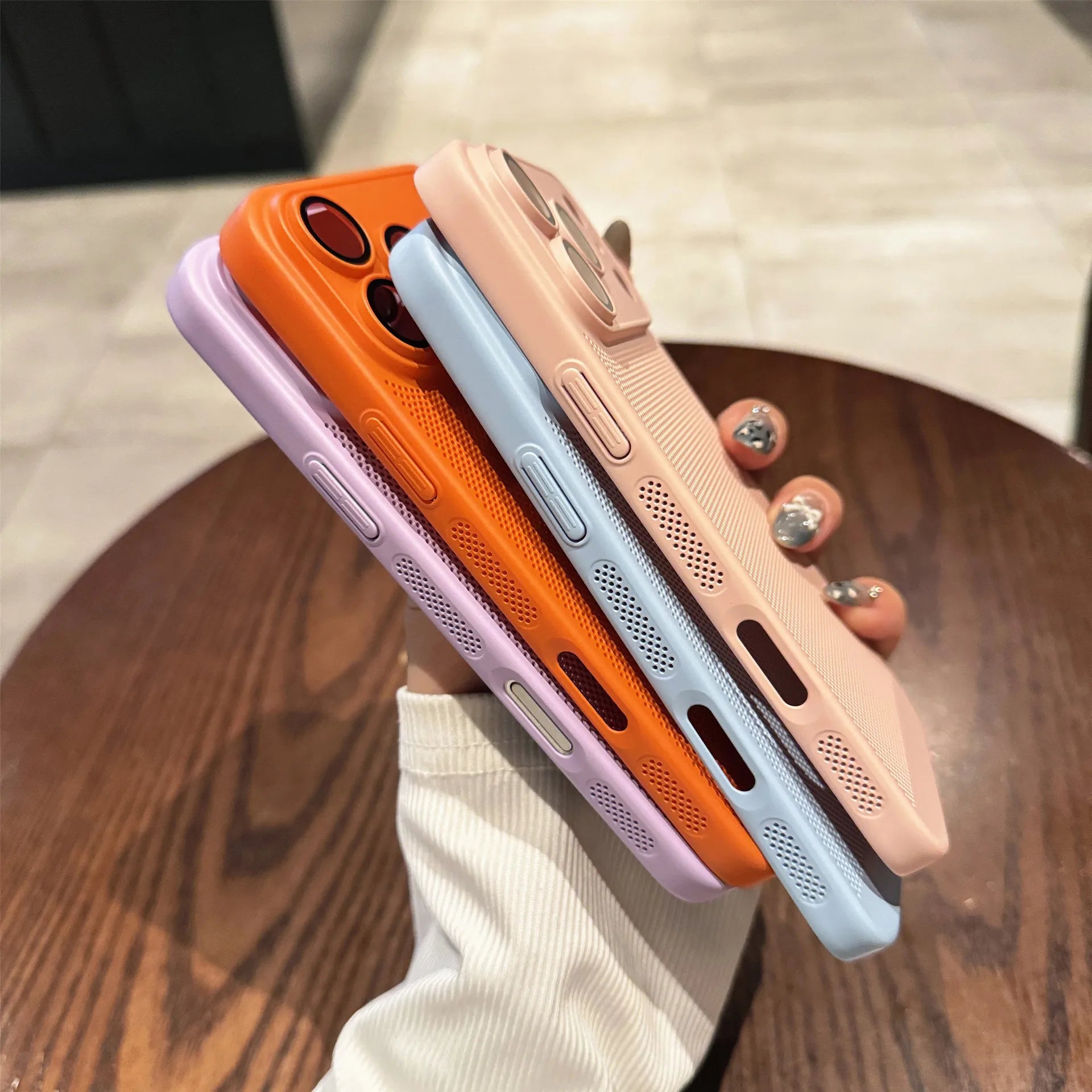 Cooling Heat Dissipation Mesh Phone Case for iPhone - Shockproof Camera Protection Cover